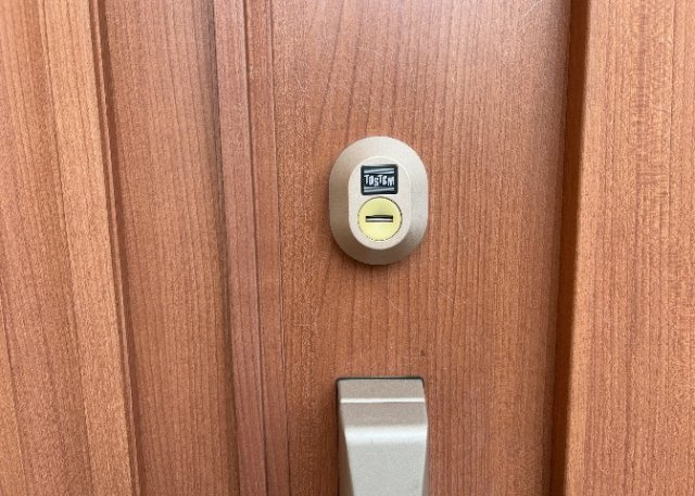 当然のことではありますが、オートロックやセンサーライト、ホームセキュリティーなどの防犯設備があれば、小さいお子様がいるご家庭も安心ですよね！まず物件購入の際は、防犯設備もチェックするようにしましょう。