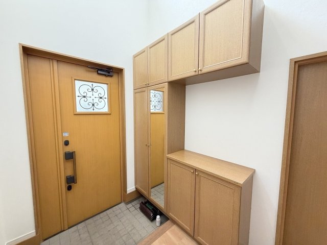 収納力のあるシューズボックスを完備