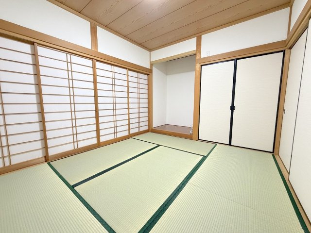 布団派に嬉しい和室のお部屋もあり！畳表替え済み