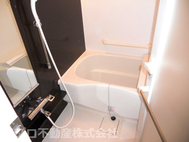 駅近で買い物にも便利！商業施設が充実し、落ち着いた住環境も魅力です♪