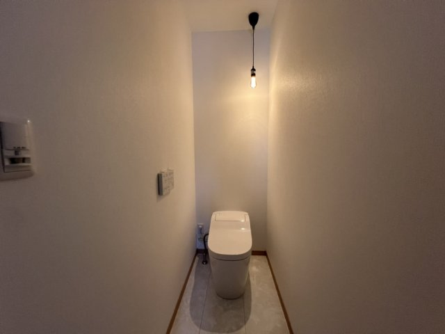 1階トイレです☆