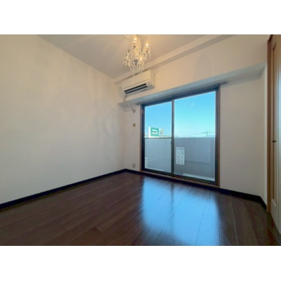 こちらの部屋にもエアコン完備♪*