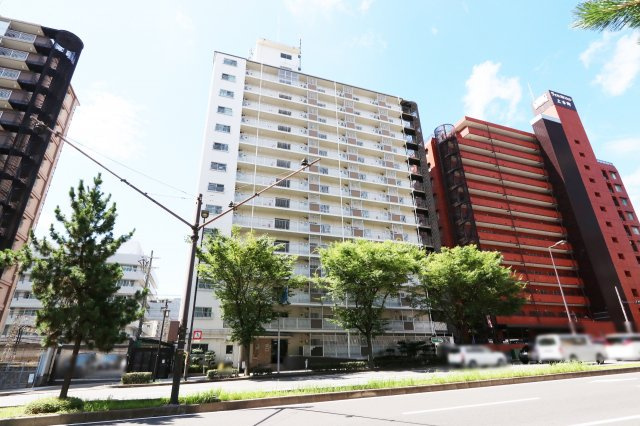 外観：327002257405