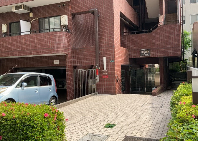 景色重視でお家選ぶをするとスーパーが遠い！学校が遠い！など生活をするうえで利便性で困ることもあります。まず一度現地を見学する際に、周辺の施設などがあるかを確認し、暮らし始めた後のことを想像しましょう。