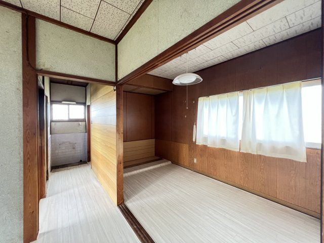 キッチン続き洋室