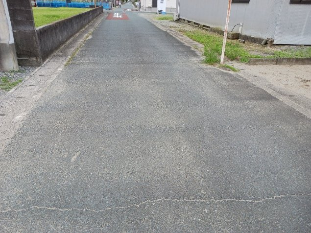 前面道路含む現地写真