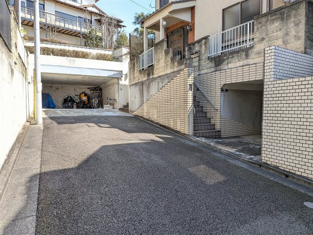 ～北西側5ｍ道路に面しています～