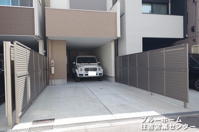 敷地内にある駐車場です！