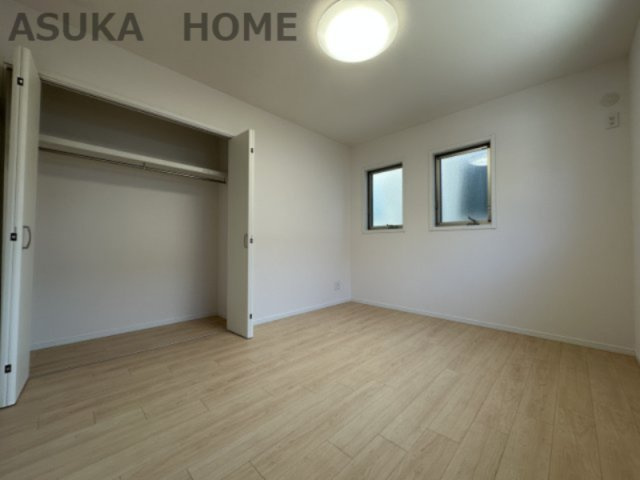 家族一人ひとりの大切なプライベート空間の居室。家具の配置のご相談は是非お任せください。