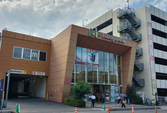 ☆ララガーデン春日部・・車で8分　飲食店や映画館☆お買物便利です☆