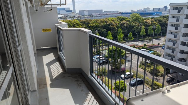 日当たり通風良好でお洗濯物が良く乾くバルコニーです！