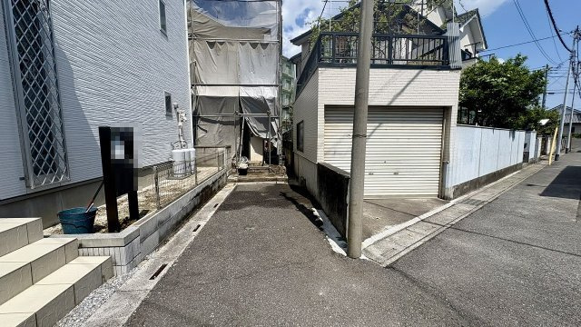 敷地約28坪・更地渡し！建築条件なし・お好きなハウスメーカーで建築可能です！自由設計で夢のマイホームはいかがでしょうか！