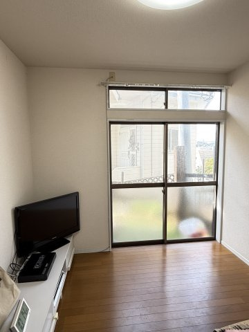 陽当たりの良いリビングです。