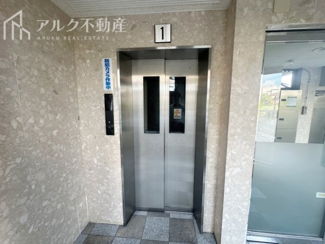 エレベーター