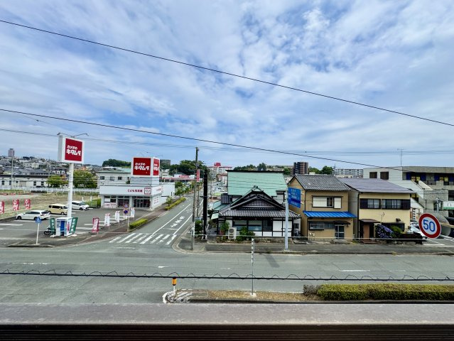 バルコニーからの眺望です。