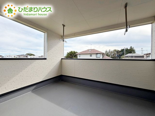 人気が高いインナーバルコニーを採用♪天候を気にせず洗濯物を干せ、紫外線も気にせずに済みます(*^^)v
