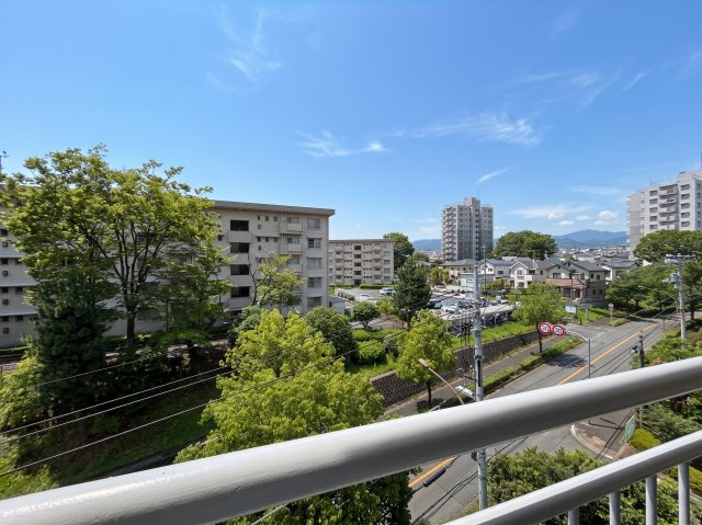 マンション敷地内最南棟！南側が開けており眺望良好です！