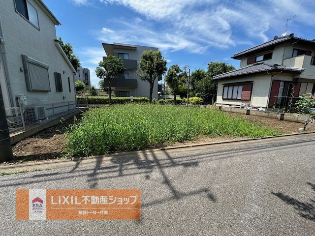 閑静な住宅街に49坪の売地。建築条件なし