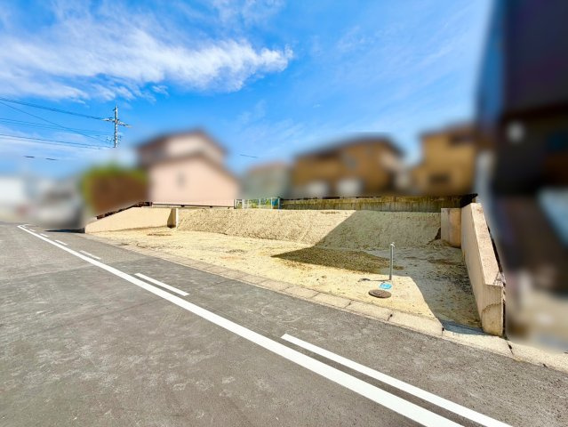 現地？