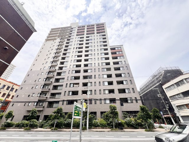 外観：327002136030