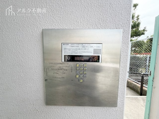 インターホン