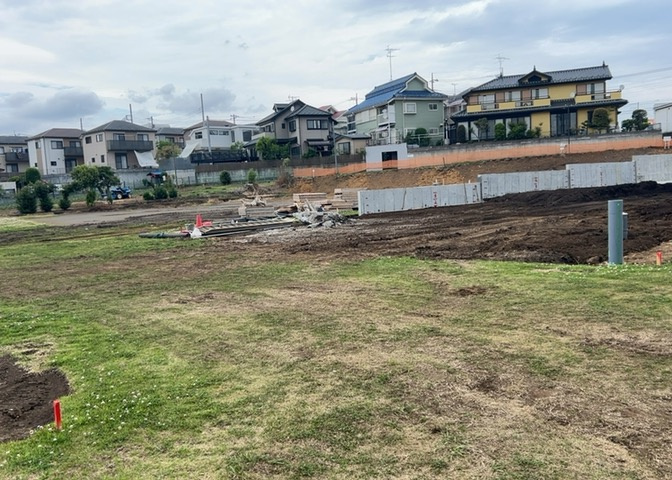 家を建てる前提で土地を探している場合、地盤の丈夫さは譲れない条件の一つです。地盤が脆弱だと追加工事が必要となります。また、過去に地盤沈下や液状化現象を起こした土地は、できるだけ避けた方がいいでしょう。