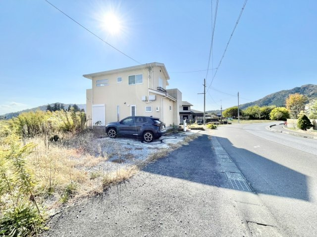 フレンドマート五個荘店まで徒歩7分☆日用品が買揃います！