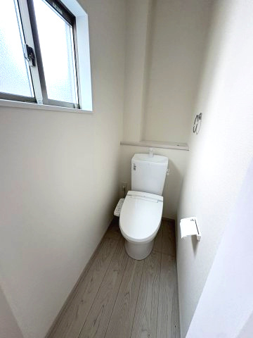 現地写真。1階のトイレです。