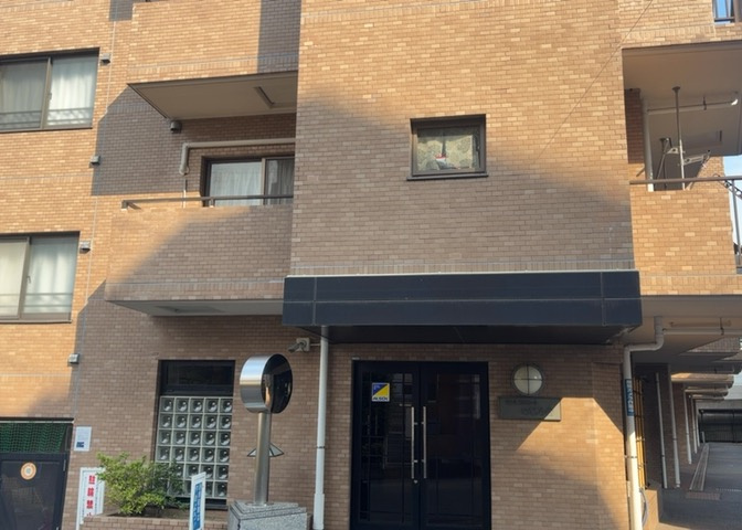 ＳＲＣ造は強度や耐震性の面でもRC造と比べて優れています。そのため、10階建以上の高層または超高層マンションなどの建築にも多く採用されています。柱や梁などのサイズが小さくても高い耐震性を確保できます。