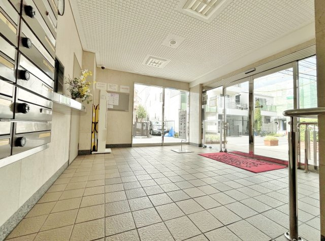 エントランスホール