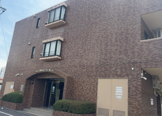 ＳＲＣ造は強度や耐震性の面でもRC造と比べて優れています。そのため、10階建以上の高層または超高層マンションなどの建築にも多く採用されています。柱や梁などのサイズが小さくても高い耐震性を確保できます。
