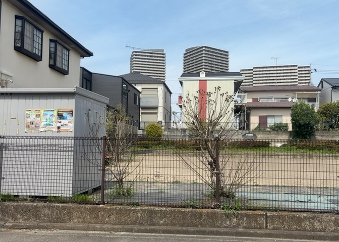 景色重視でお家選ぶをするとスーパーが遠い！学校が遠い！など生活をするうえで利便性で困ることもあります。まず一度現地を見学する際に、周辺の施設などがあるかを確認し、暮らし始めた後のことを想像しましょう。