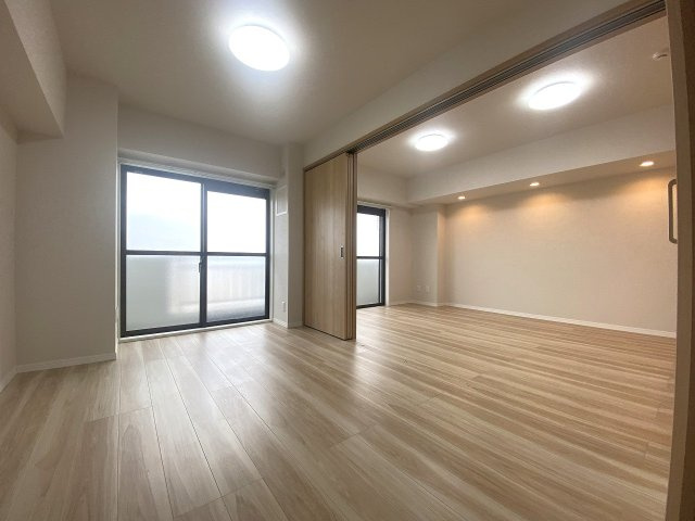洋室5.6帖　間取り図右下の部屋