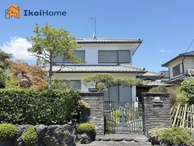 ●年中無休：当日予約可●南東向きで間口も広く13mございますので陽当り良好！