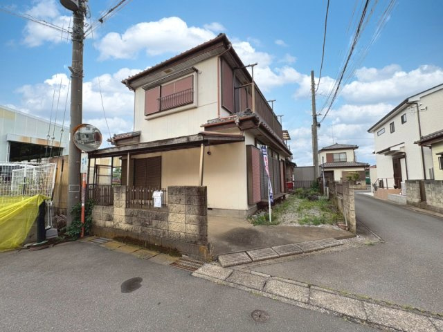 南西角地で陽当り良好！敷地約35坪・ご家族のライフスタイルに合わせた自由設計が可能です。参考プランもご用意しておりますので、建物イメージや資金計画などお気軽にご相談ください。