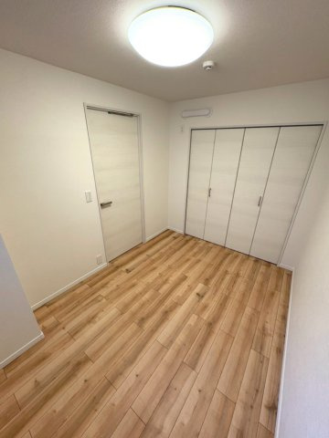 全居室収納付きで、お部屋がすっきり片付きます。