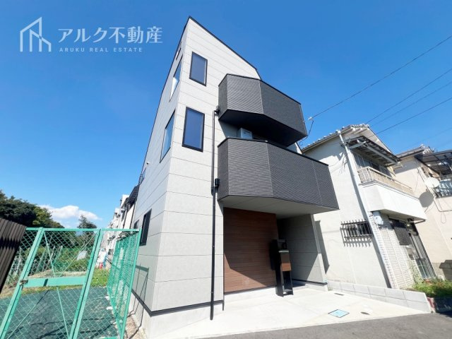 外観：328000689946