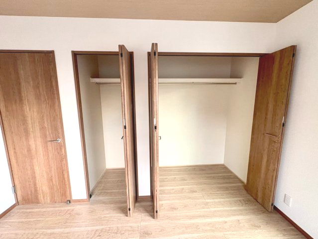 収納付きで、お部屋がすっきり片付きます