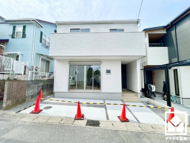 外観：325000109030