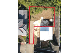 甲斐市岩森　売地の外観