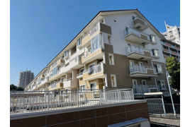 ベルコリーヌ南大沢第６号棟の外観