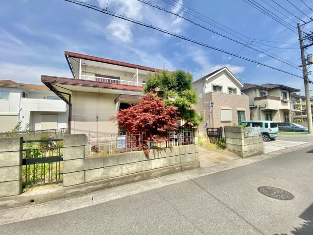 南西道路に面し陽当り良好！敷地約44坪・希望の間取りが叶いやすい整形地！自由設計で夢のマイホームはいかがでしょうか！建築条件なし・お好きなハウスメーカーで建築可能です！当社無料の間取り作成も承ります！