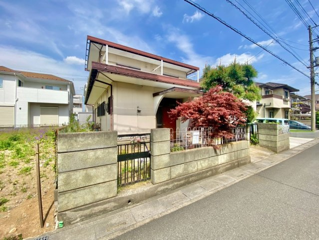 南西道路に面し陽当り良好！敷地約44坪・希望の間取りが叶いやすい整形地！自由設計で夢のマイホームはいかがでしょうか！建築条件なし・お好きなハウスメーカーで建築可能です！当社無料の間取り作成も承ります！