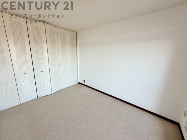 メゾネット2階建、フルリノベーション予定！こちらはリノベ前の写真になります。