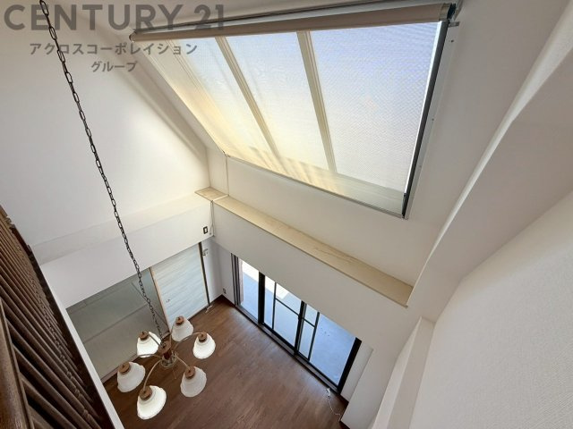 メゾネット2階建、フルリノベーション予定！こちらはリノベ前の写真になります。