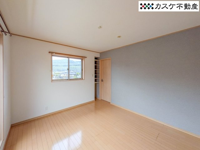2階南西側の洋室