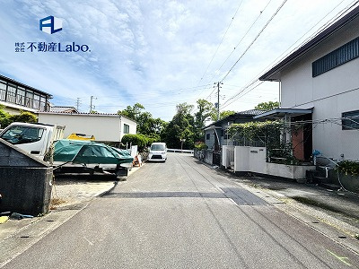 南道路の為、建物全体で太陽の光を受け止めます♪