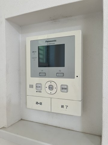 来客時に便利なTVモニター付きインターフォン。