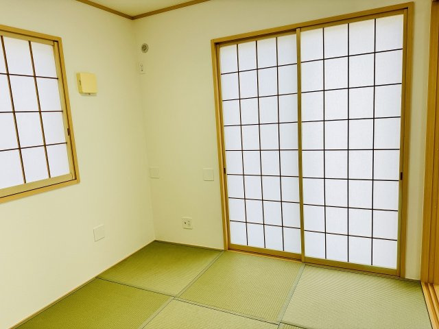 ～リビングに隣接している4.5帖の和室～