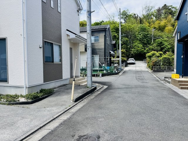 ～北東側5ｍ道路に面しています～
